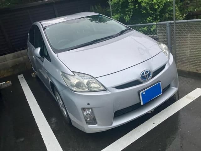Car thumbnail 3