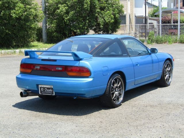 Car thumbnail 4