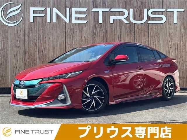 TOYOTA PRIUS PHV