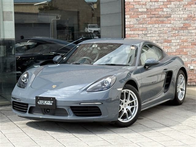 PORSCHE
