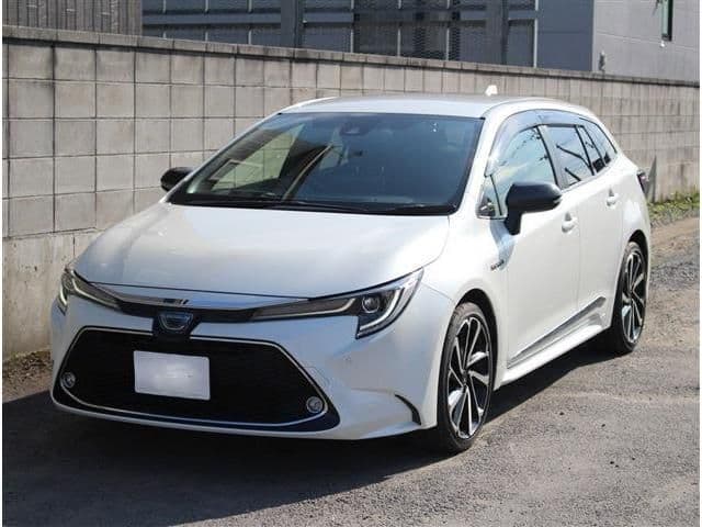 TOYOTA COROLLA TOURING HYBRID 4WD