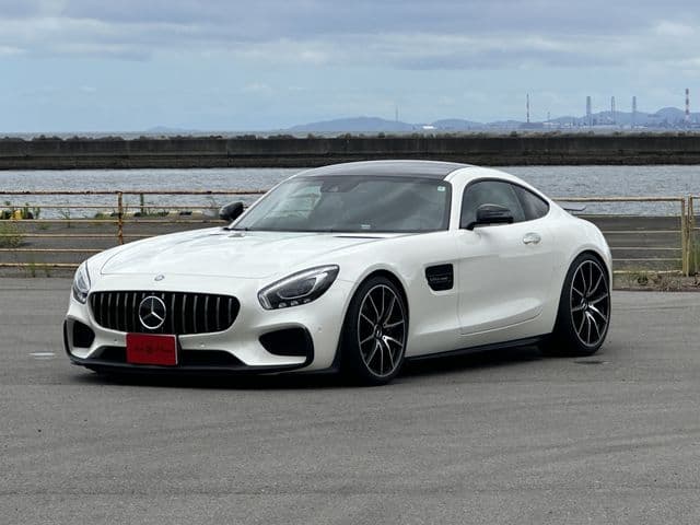 MERCEDES BENZ