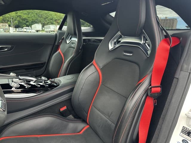 Car thumbnail 4