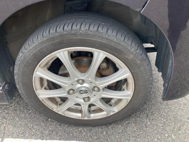 Car thumbnail 4