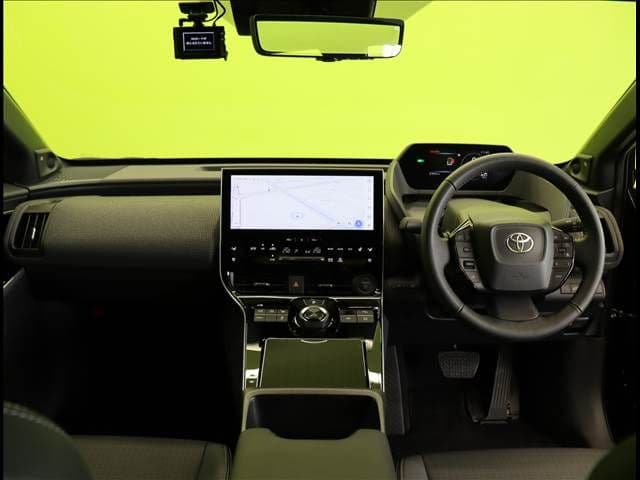 Car thumbnail 3
