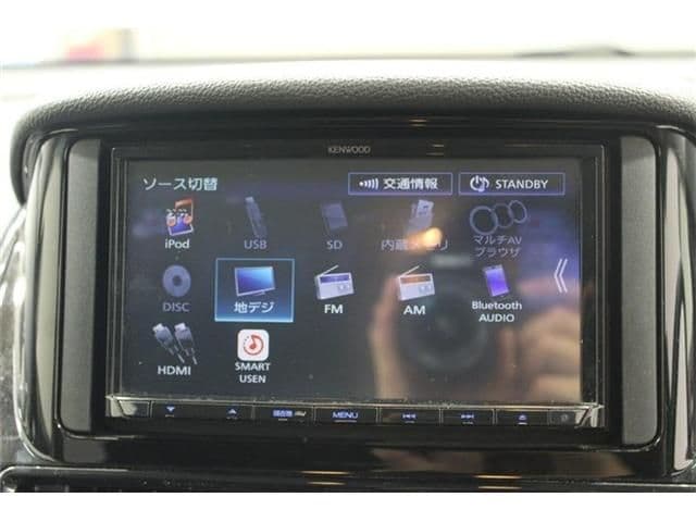 Car thumbnail 3
