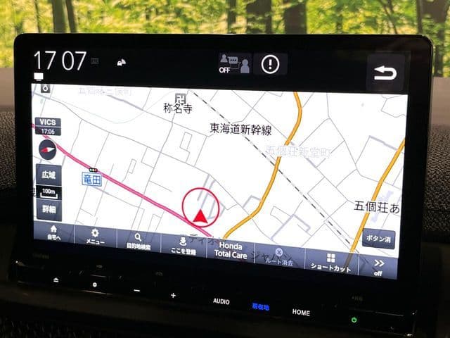 Car thumbnail 3