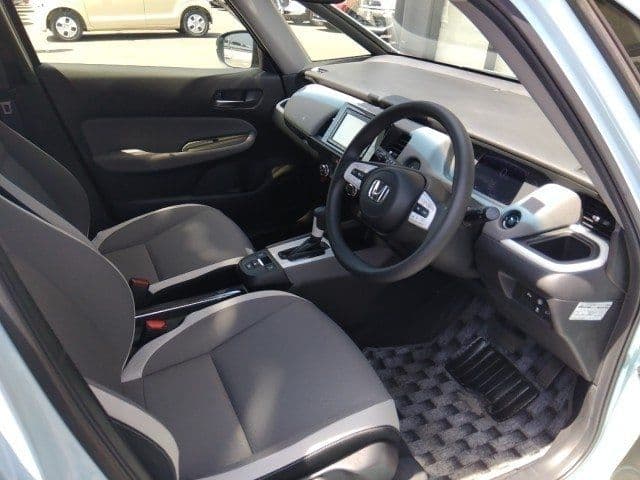 Car thumbnail 2