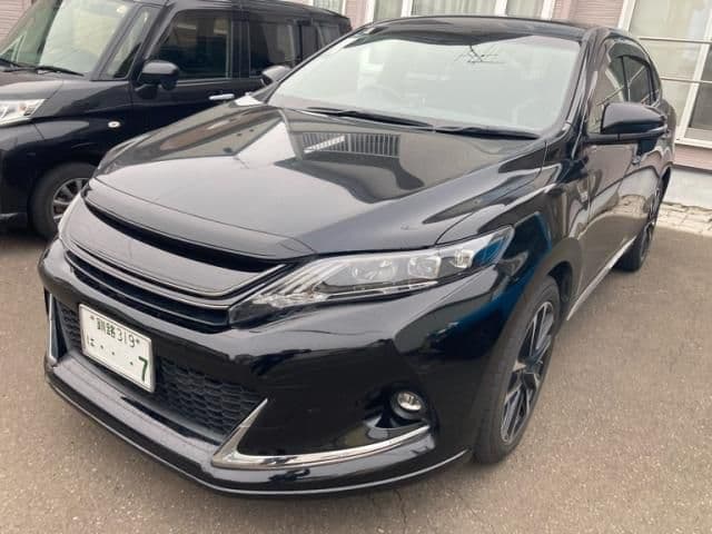TOYOTA HARRIER 4WD