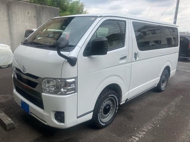 TOYOTA HIACE van 4WD
