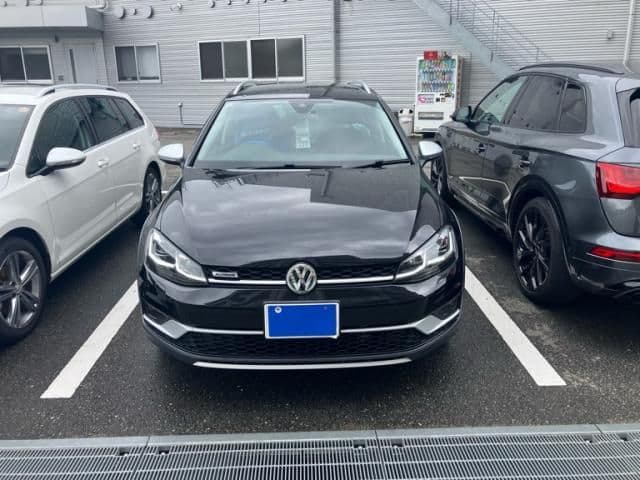 VOLKSWAGEN
