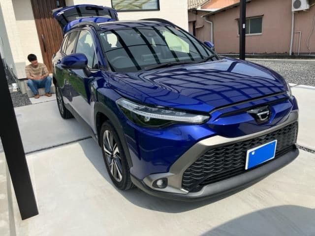 Car thumbnail 2