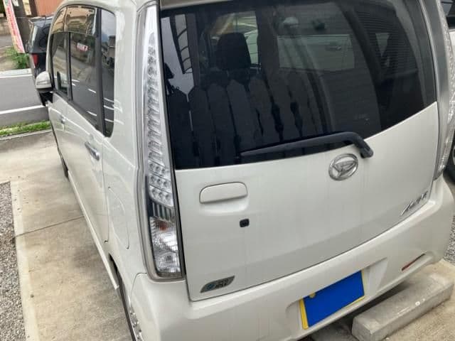 Car thumbnail 2