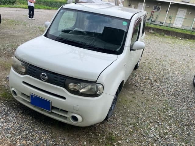 NISSAN