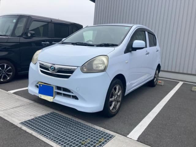 Car thumbnail 2
