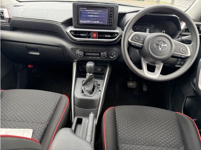 Car thumbnail 3