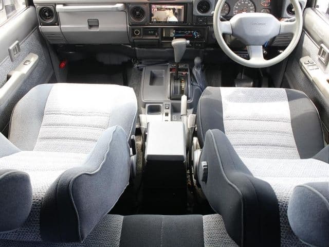 Car thumbnail 2