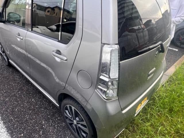 Car thumbnail 2