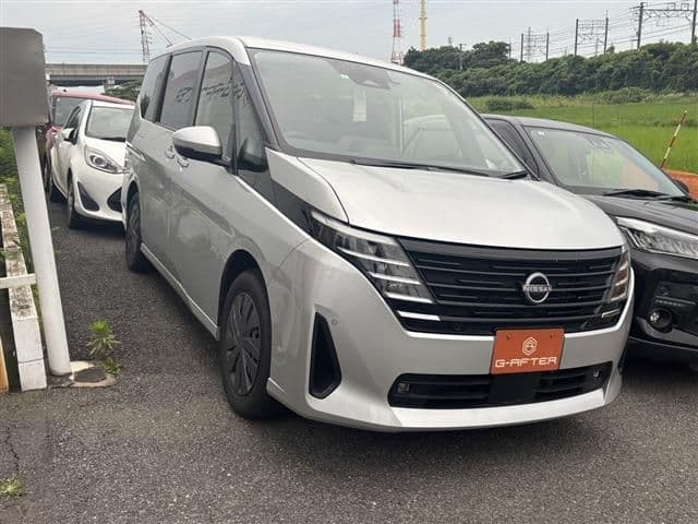 NISSAN