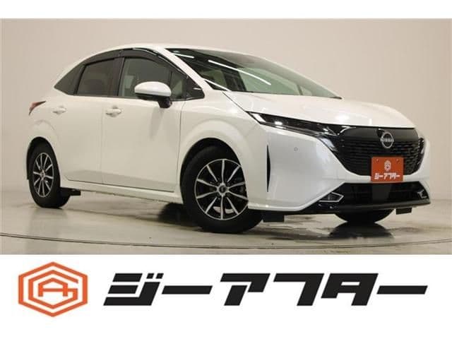 NISSAN AURA