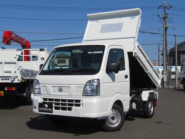 NISSAN CLIPPER truck 4WD