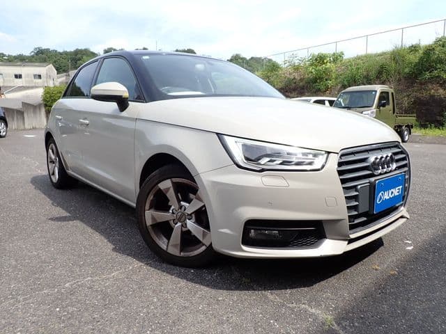 AUDI