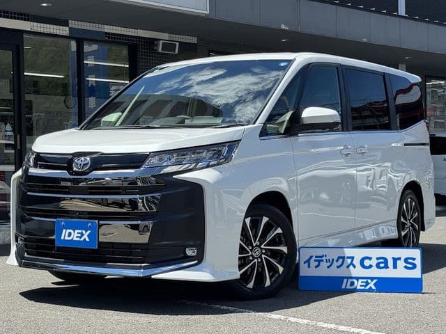 TOYOTA NOAH HYBRID