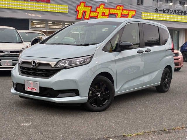 HONDA FREED HYBRID