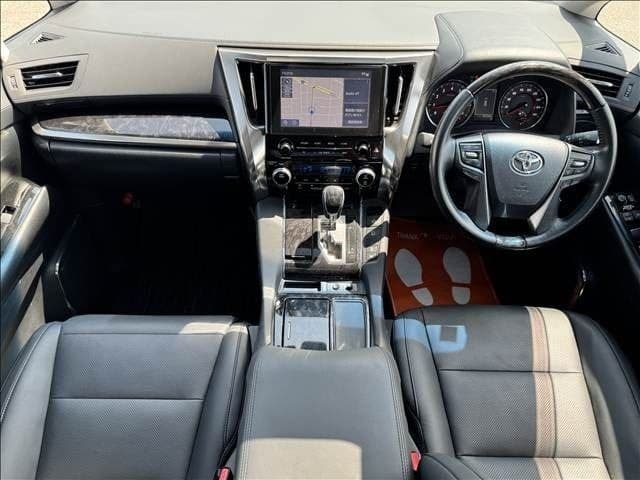 Car thumbnail 2