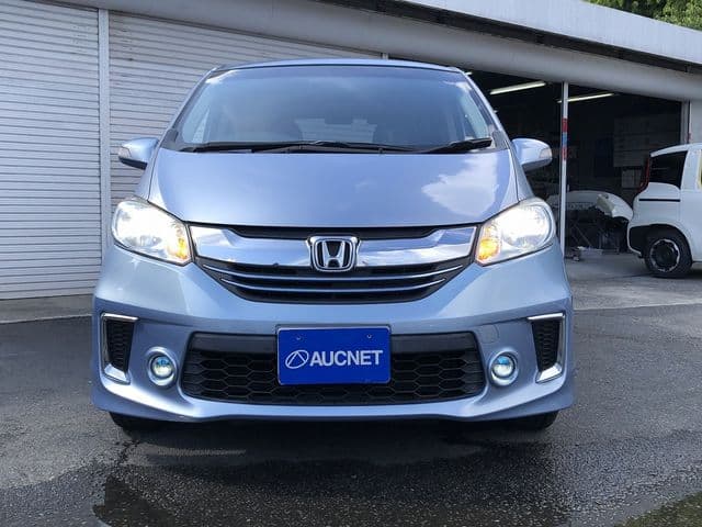 Car thumbnail 4