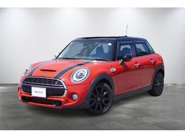 Car image 1