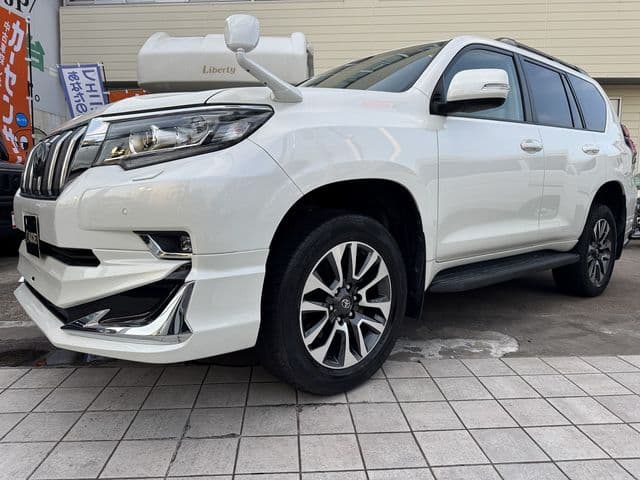 TOYOTA LANDCRUISER PRADO