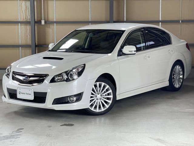 SUBARU LEGACY B4