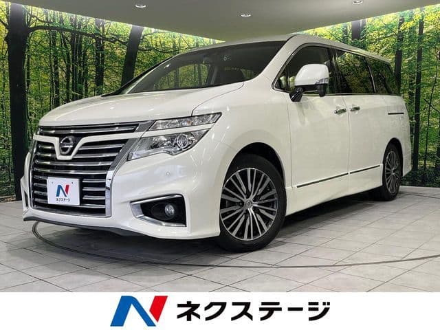 NISSAN ELGRAND  4WD