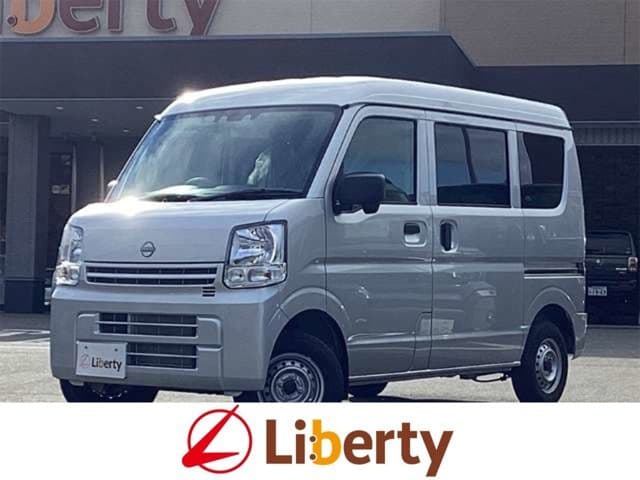 NISSAN CLIPPER van