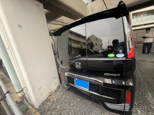 Car thumbnail 4