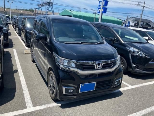 HONDA N-WGN CUSTOM