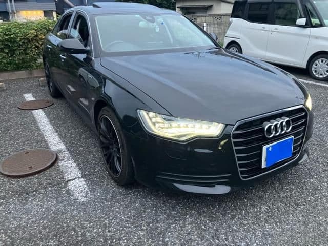 AUDI