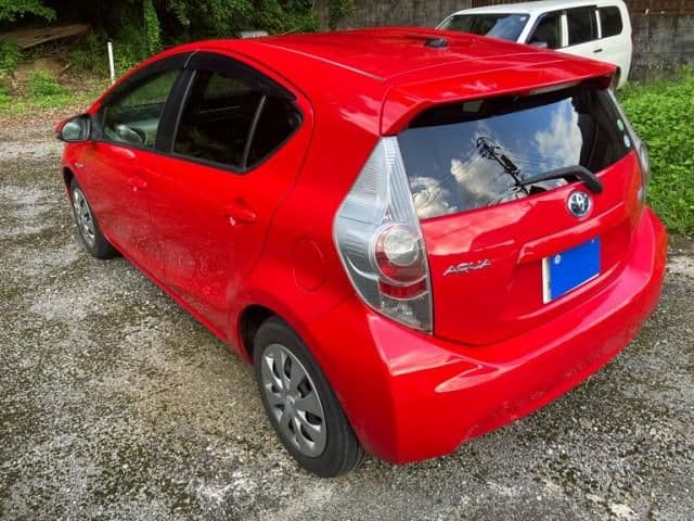 Car thumbnail 4