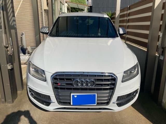 AUDI