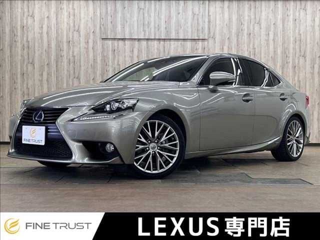 TOYOTA LEXUS IS300h