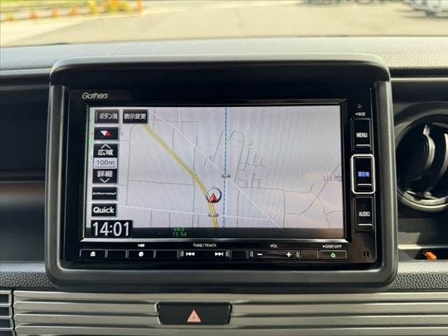 Car thumbnail 3