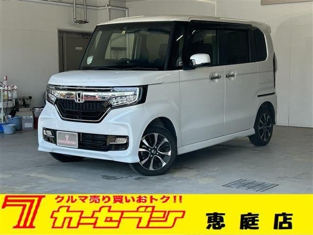 HONDA N BOX CUSTOM 4WD
