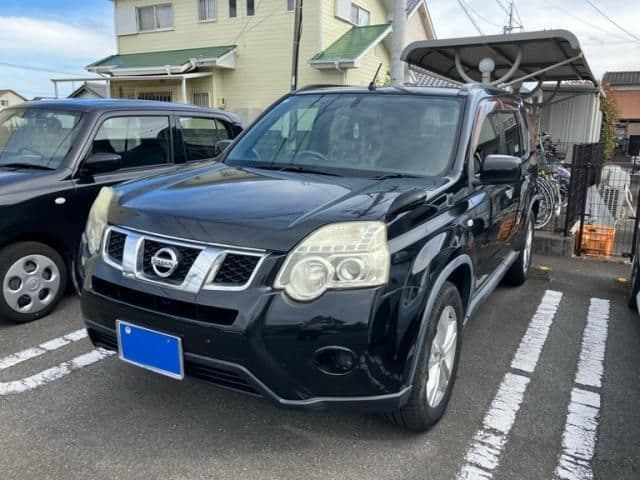 NISSAN