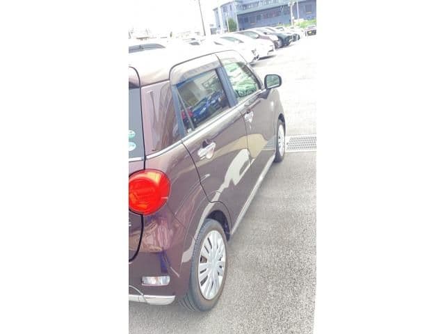 Car thumbnail 4