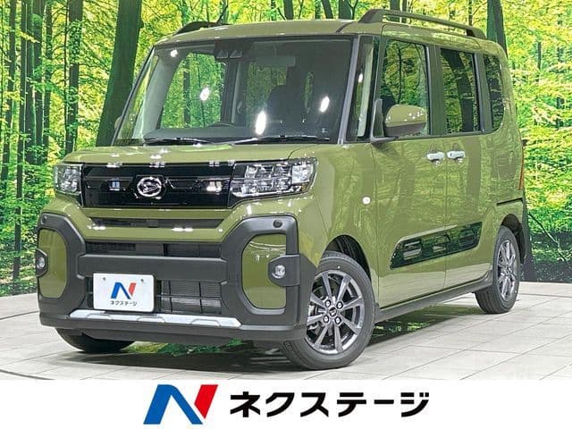DAIHATSU TANTO FAN CROSS