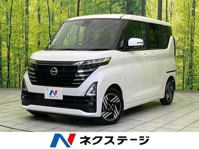 NISSAN ROOX