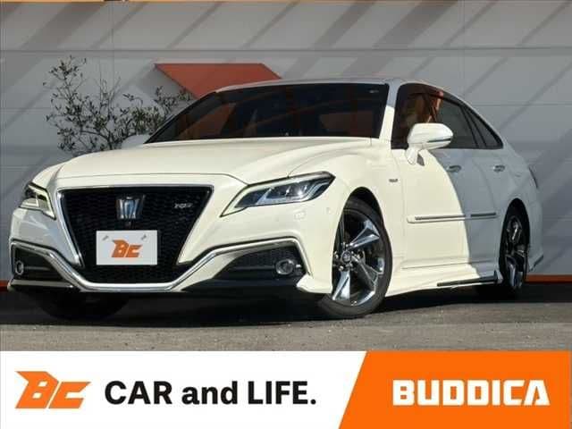 TOYOTA CROWN sedan hybrid