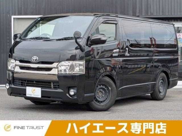 TOYOTA HIACE van 2WD