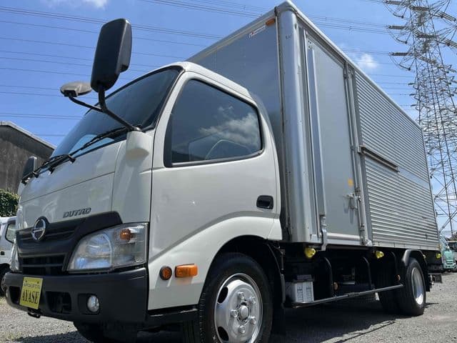 HINO DUTRO